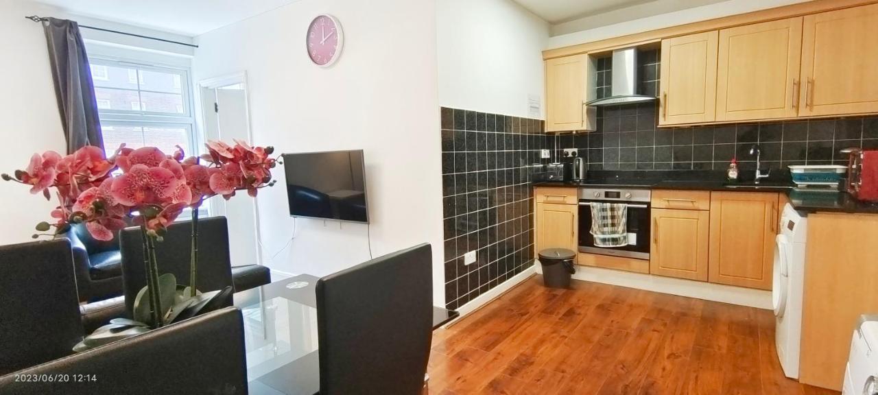 Jupiter 218 Flat 2 At Marble Arch Apartment London Bagian luar foto
